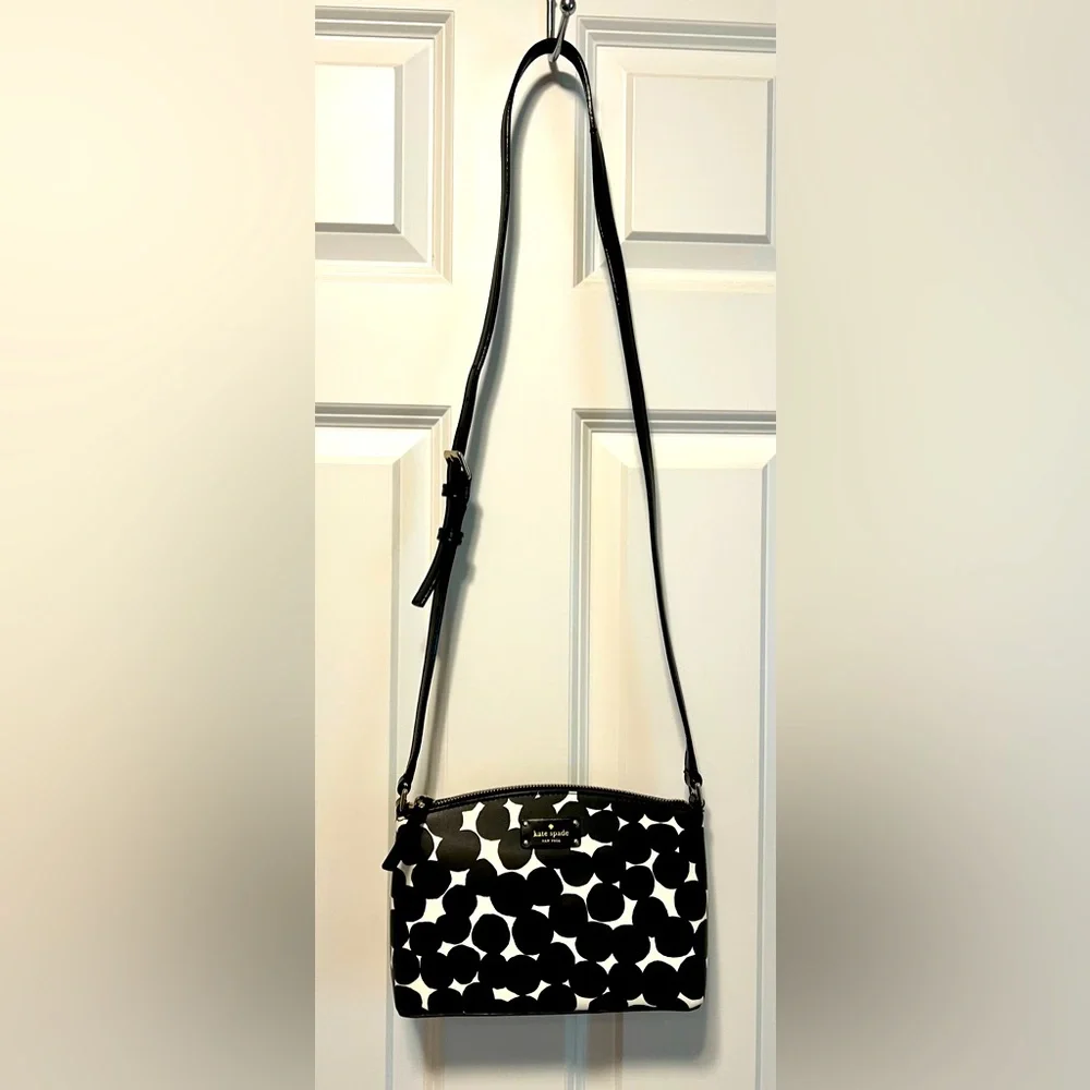 ♠️ Kate Spade ♠️ Black and White Geometric Dot Crossbody Bag with Black Wallet